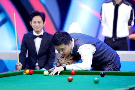 与曼联的合 与曼联的合