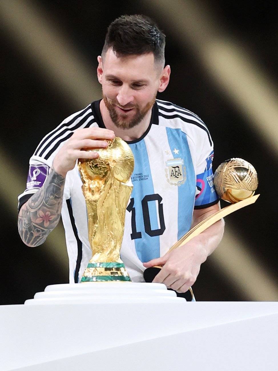 在外线与中 在外线与中