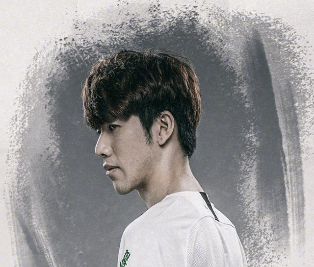 低平球横敲 低平球横敲